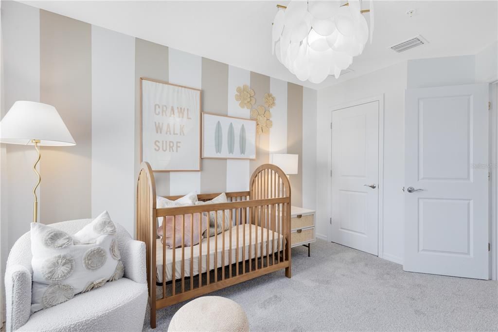 Под контрактом: $261,000 (3 спален, 2 ванн, 1699 Квадратных фут)