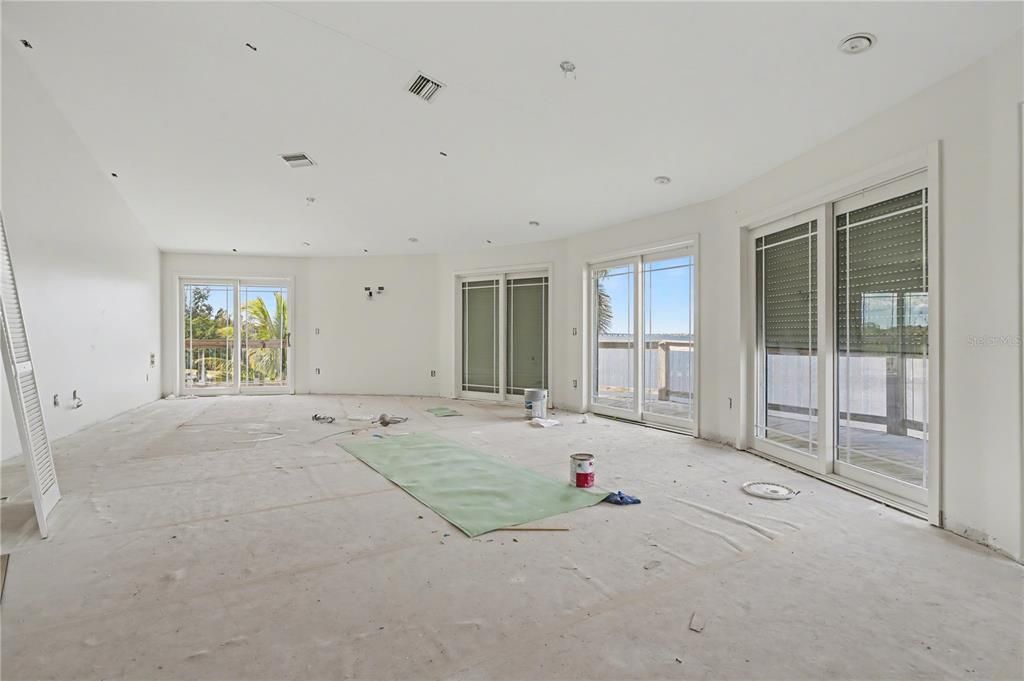 Activo con contrato: $850,000 (3 camas, 4 baños, 2670 Pies cuadrados)