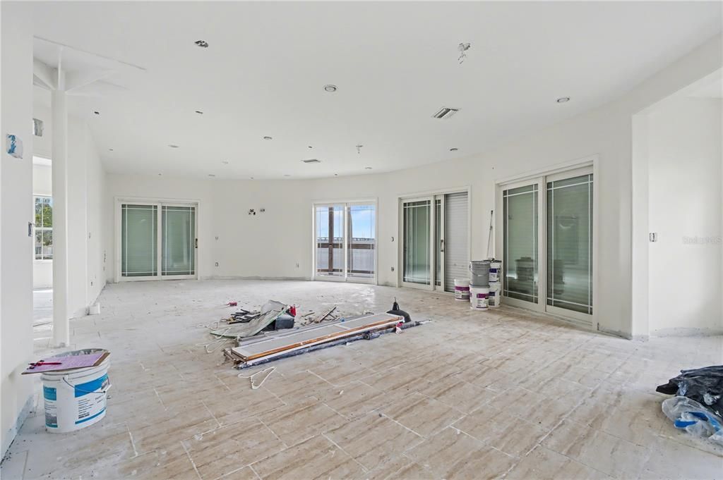 Activo con contrato: $850,000 (3 camas, 4 baños, 2670 Pies cuadrados)