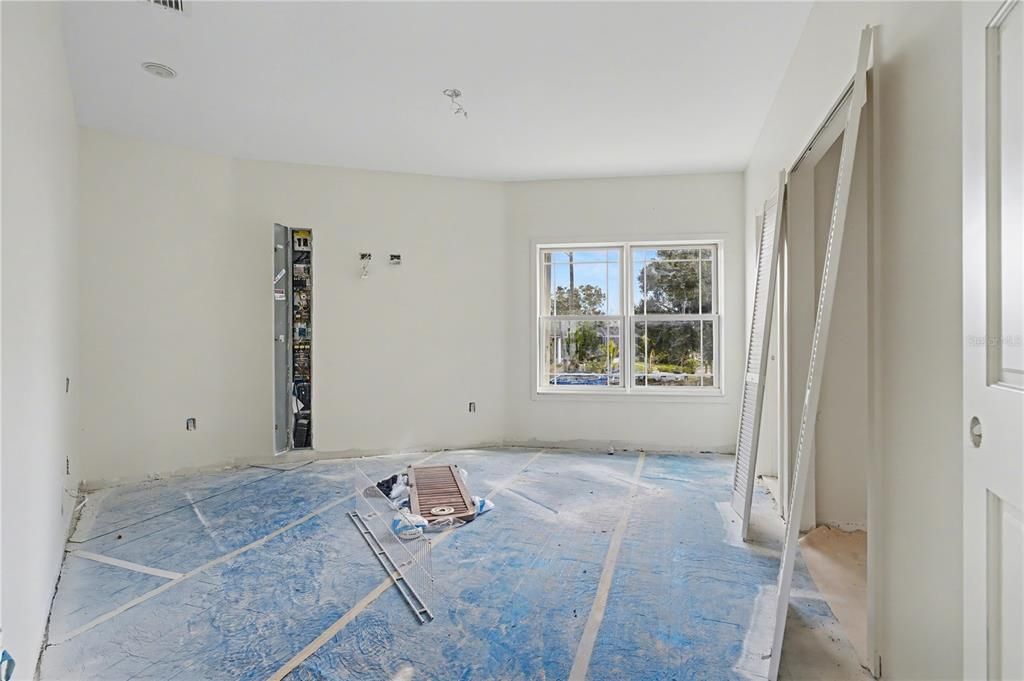 Activo con contrato: $850,000 (3 camas, 4 baños, 2670 Pies cuadrados)