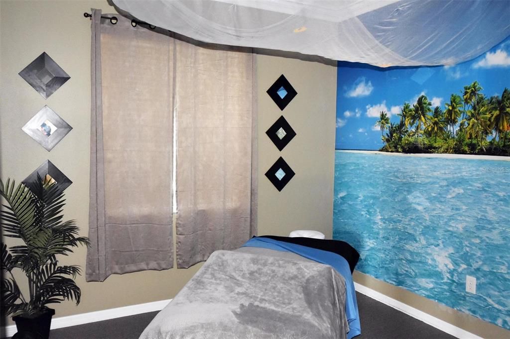 Activo con contrato: $799,995 (0 camas, 0 baños, 2500 Pies cuadrados)