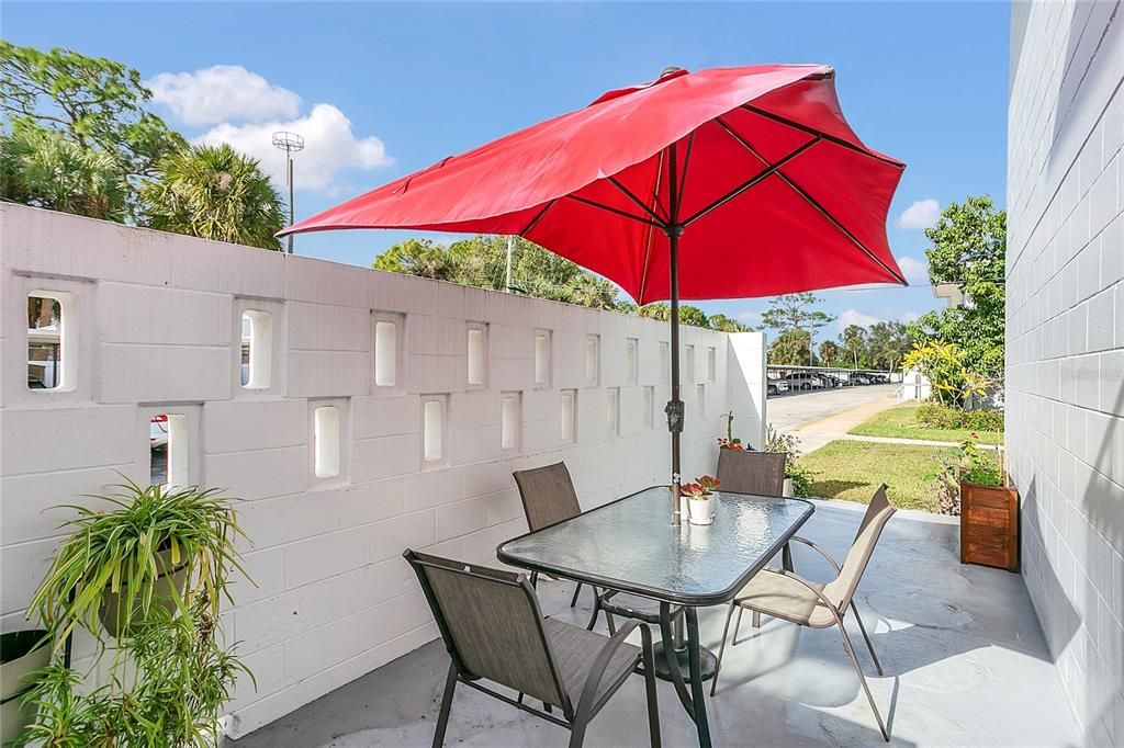 En Venta: $115,000 (2 camas, 1 baños, 704 Pies cuadrados)