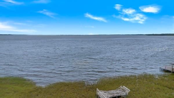 En Venta: $535,000 (0.74 acres)