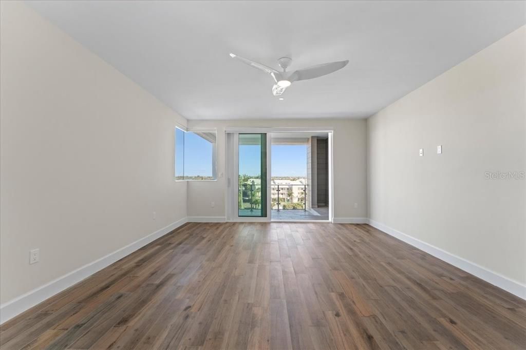 На продажу: $4,100,000 (4 спален, 3 ванн, 3667 Квадратных фут)