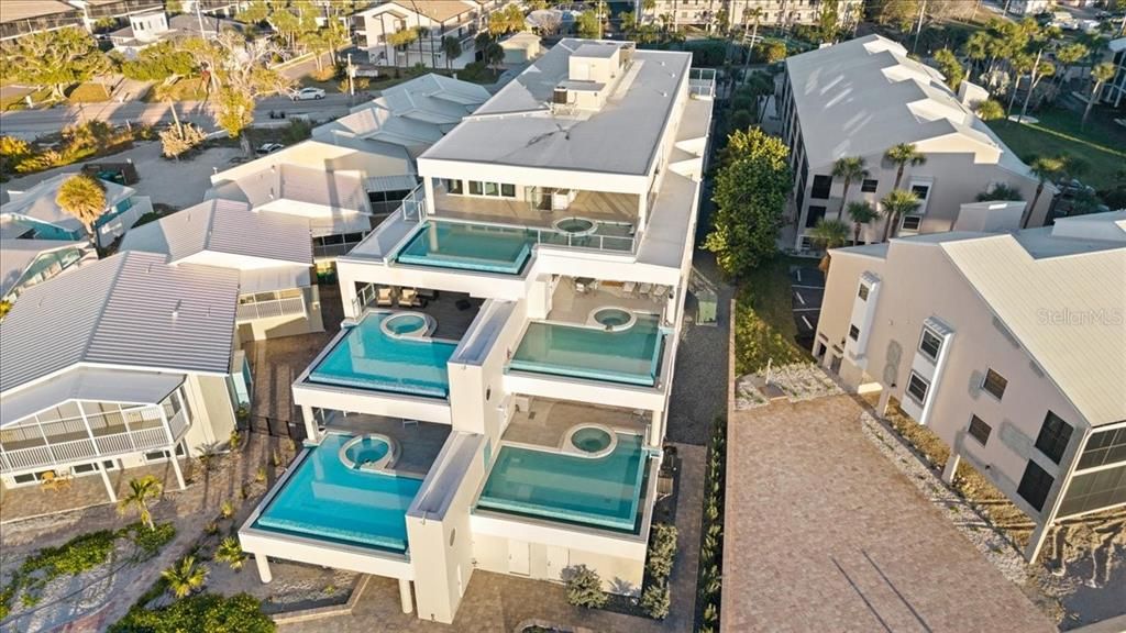 На продажу: $4,100,000 (4 спален, 3 ванн, 3667 Квадратных фут)