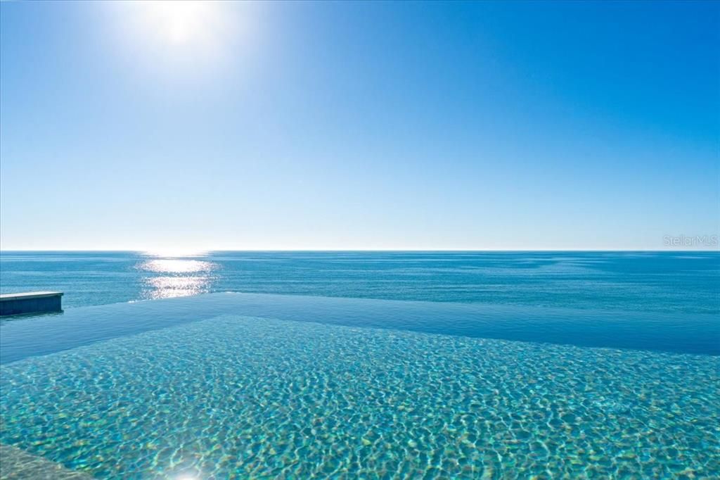 На продажу: $4,100,000 (4 спален, 3 ванн, 3667 Квадратных фут)