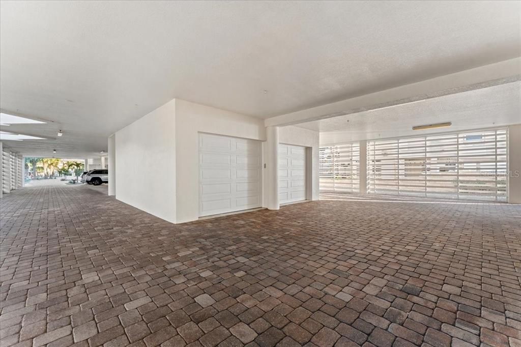 На продажу: $4,100,000 (4 спален, 3 ванн, 3667 Квадратных фут)