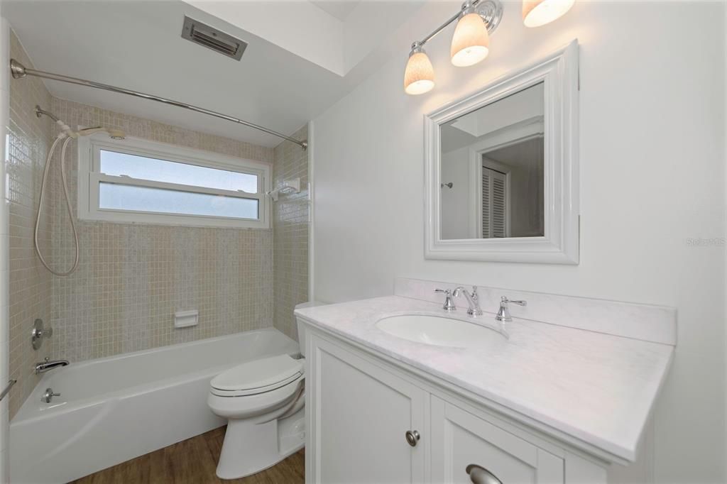 Activo con contrato: $124,900 (1 camas, 1 baños, 738 Pies cuadrados)