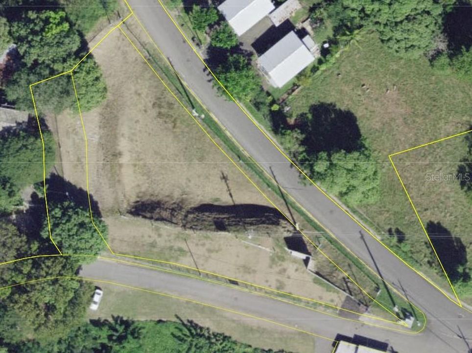 На продажу: $1,155,000 (0.47 acres)