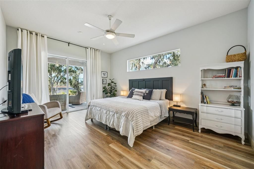 En Venta: $995,000 (5 camas, 3 baños, 3751 Pies cuadrados)
