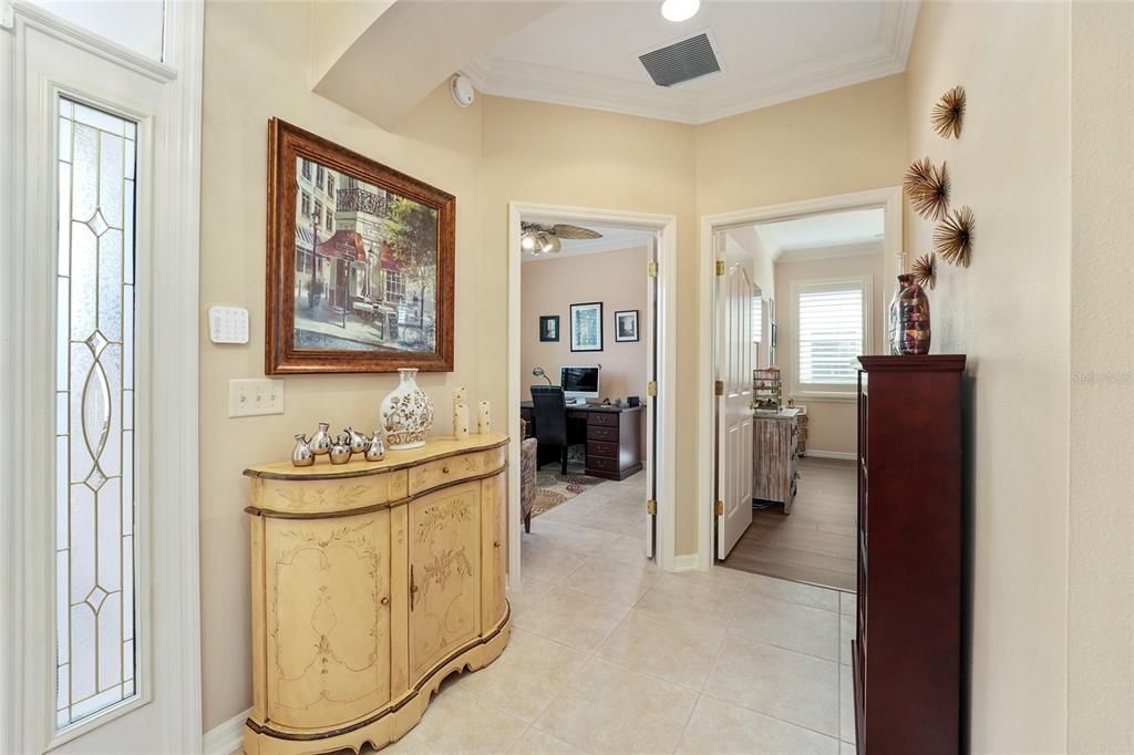 Active With Contract: $860,000 (3 beds, 2 baths, 2543 Square Feet)