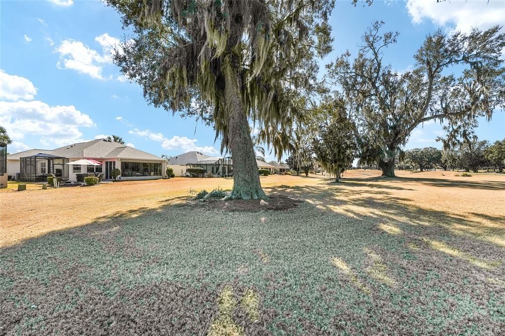 Active With Contract: $860,000 (3 beds, 2 baths, 2543 Square Feet)