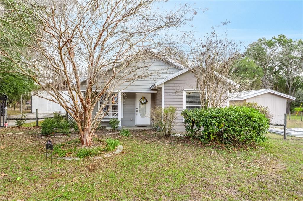 Vendido Recientemente: $219,000 (3 camas, 2 baños, 1191 Pies cuadrados)