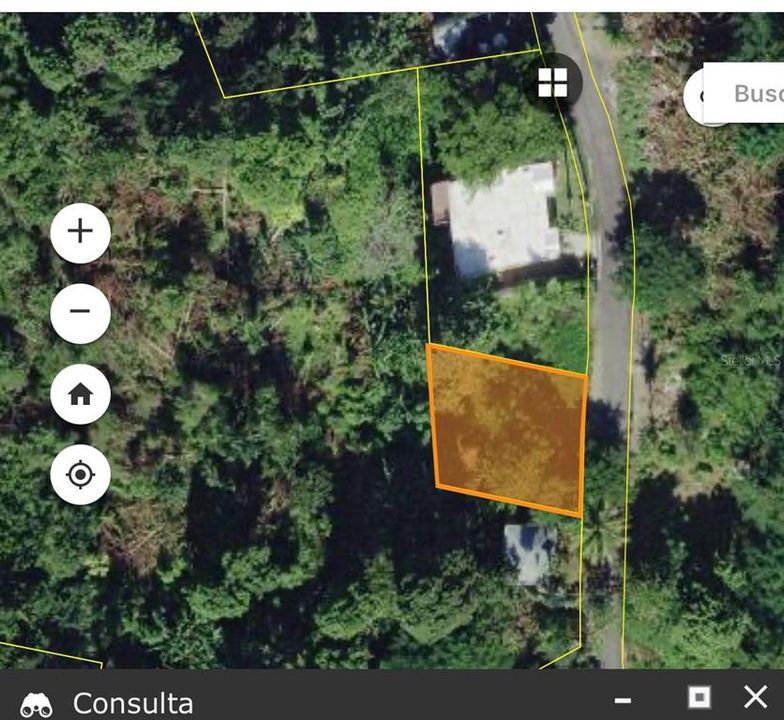 待售: $250,000 (0.58 acres)