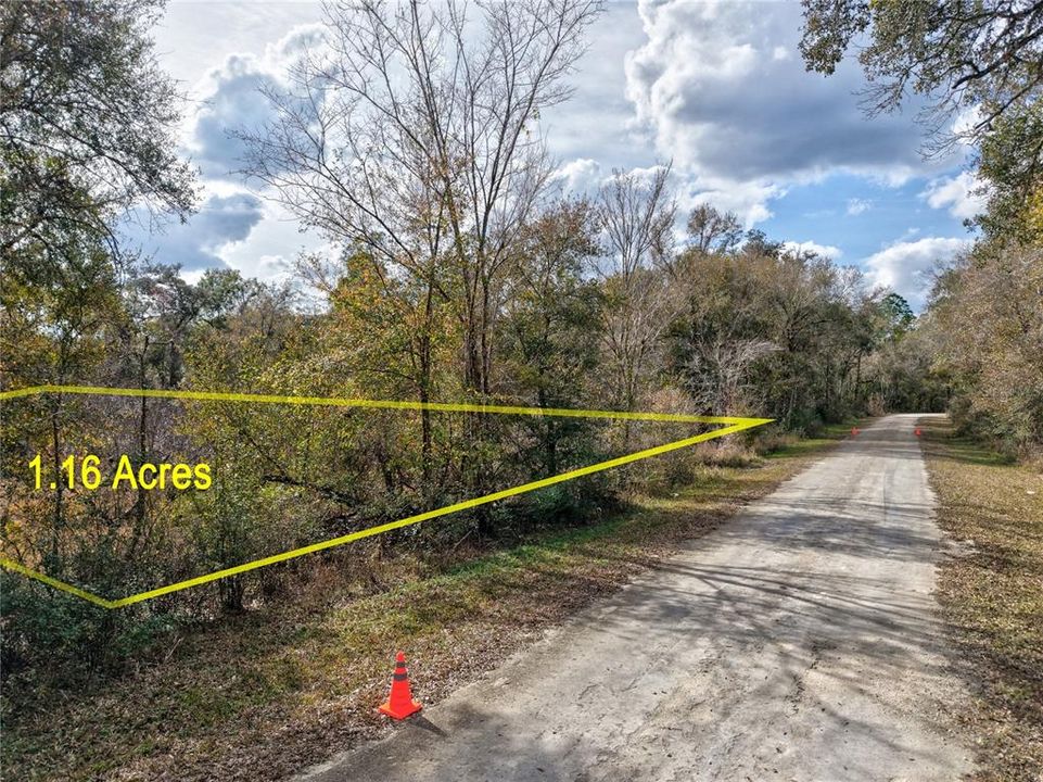 待售: $23,000 (1.16 acres)