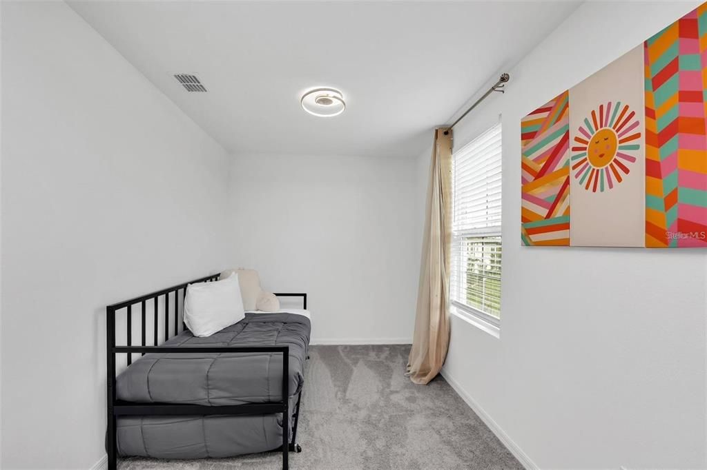 En Venta: $375,000 (3 camas, 2 baños, 2174 Pies cuadrados)