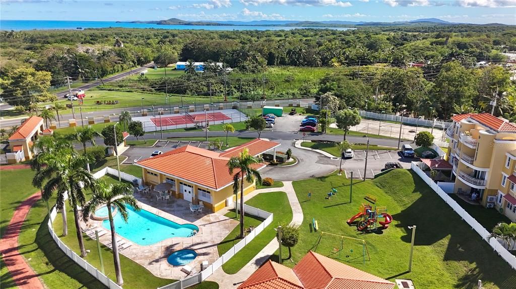 En Venta: $275,000 (3 camas, 2 baños, 1425 Pies cuadrados)