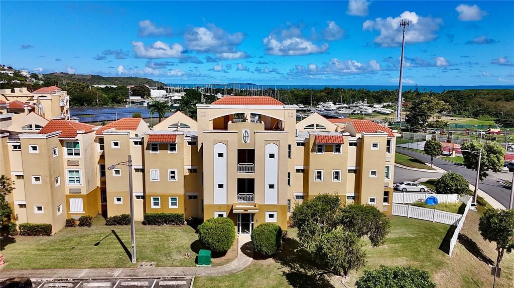 En Venta: $275,000 (3 camas, 2 baños, 1425 Pies cuadrados)
