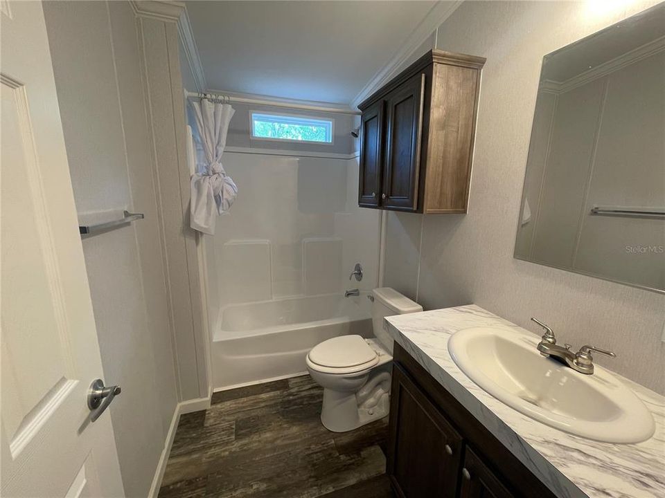 Active With Contract: $237,500 (4 beds, 2 baths, 1404 Square Feet)
