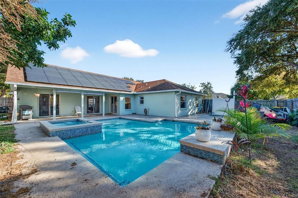 En Venta: $474,900 (4 camas, 2 baños, 1904 Pies cuadrados)