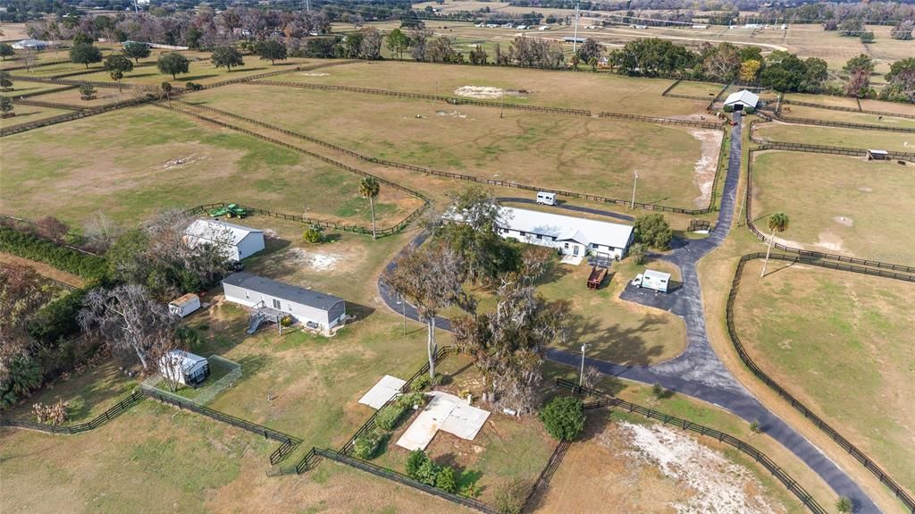 For Sale: $3,900,000 (3 beds, 2 baths, 1127 Square Feet)