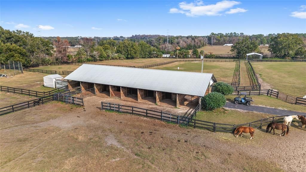 For Sale: $3,900,000 (3 beds, 2 baths, 1127 Square Feet)