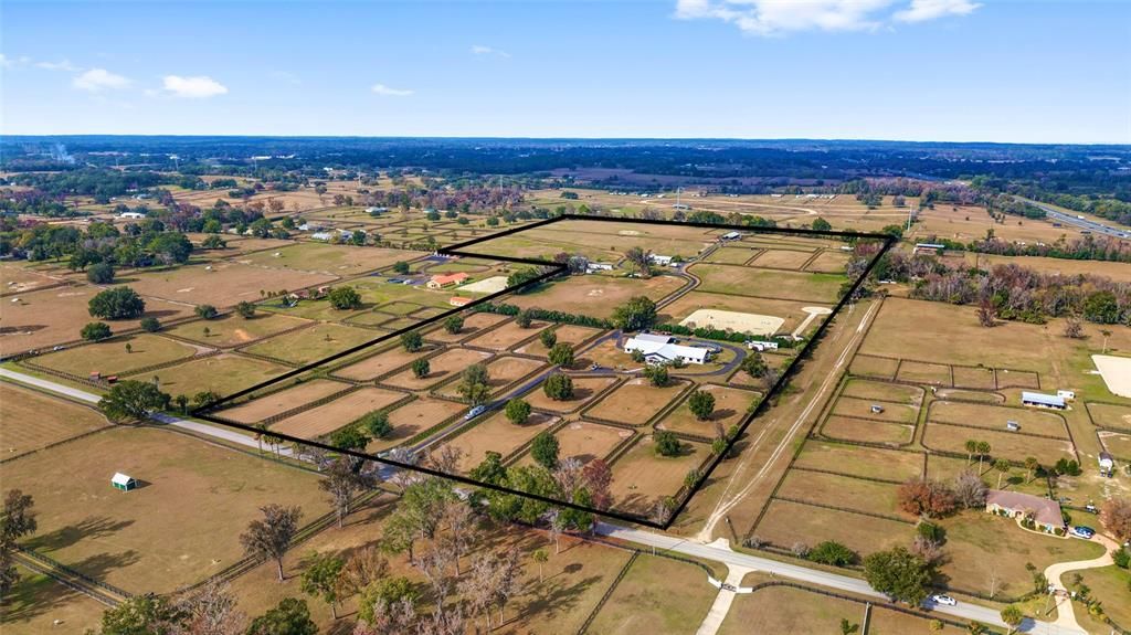 For Sale: $3,900,000 (3 beds, 2 baths, 1127 Square Feet)