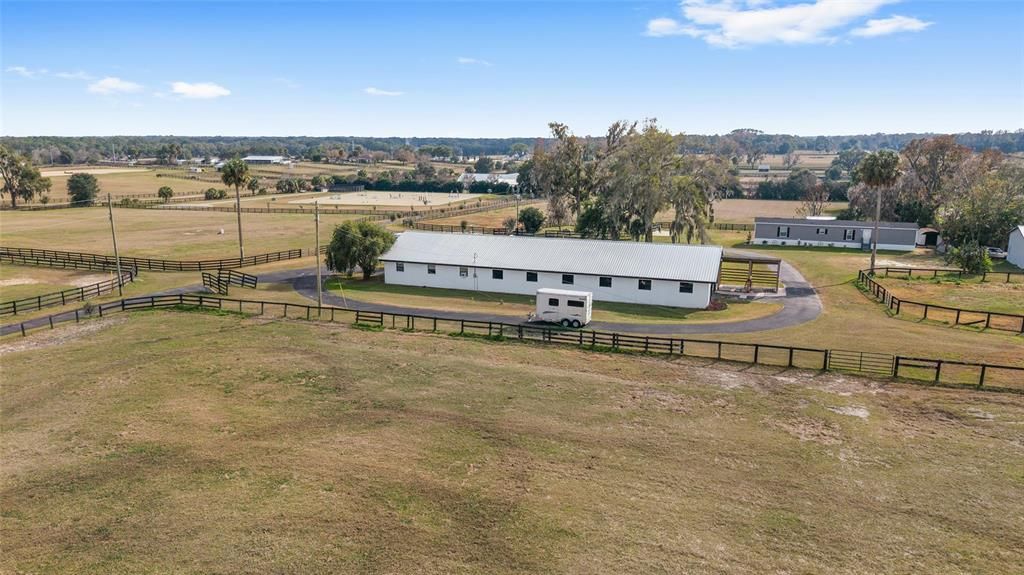 For Sale: $3,900,000 (3 beds, 2 baths, 1127 Square Feet)