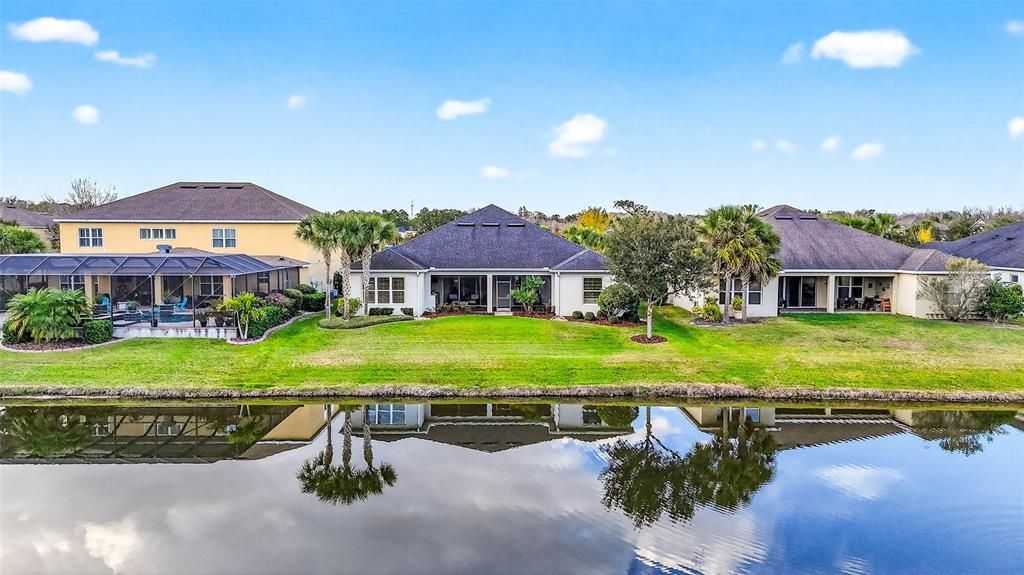 Activo con contrato: $799,900 (4 camas, 3 baños, 3211 Pies cuadrados)