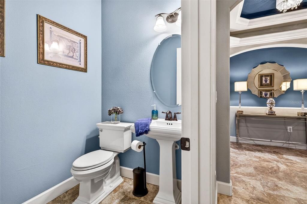 Activo con contrato: $799,900 (4 camas, 3 baños, 3211 Pies cuadrados)