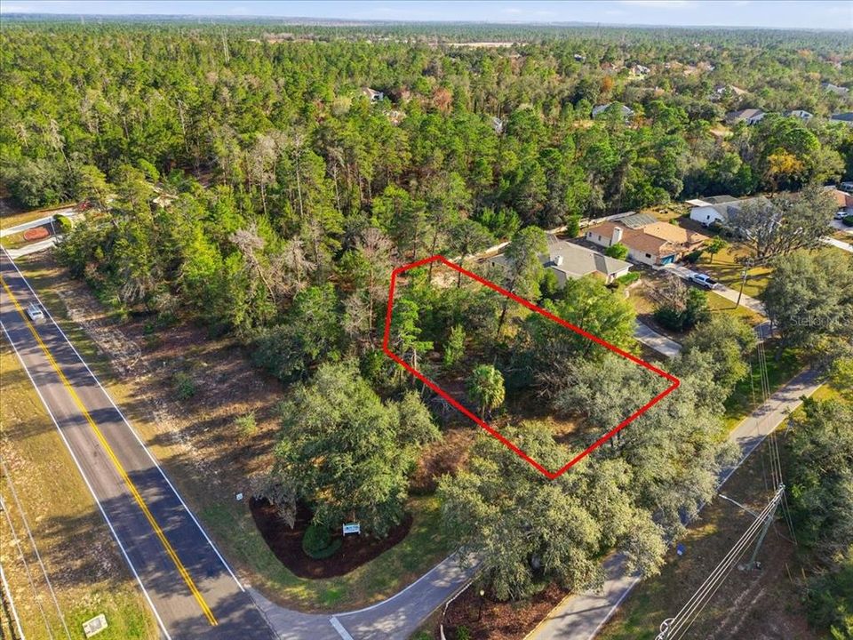 На продажу: $39,900 (0.28 acres)