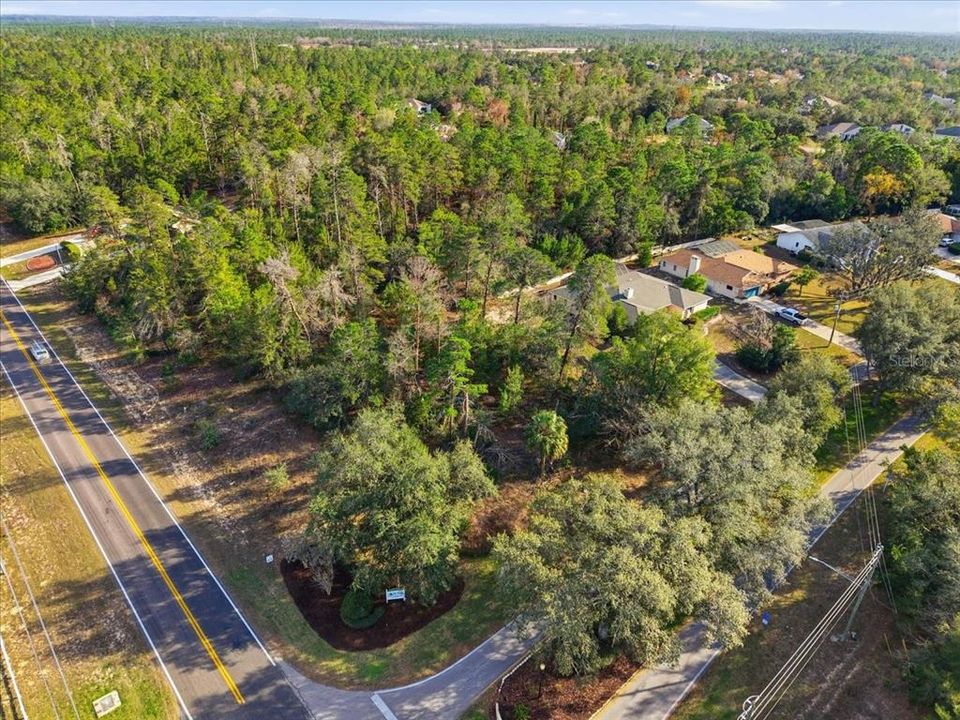 На продажу: $39,900 (0.28 acres)