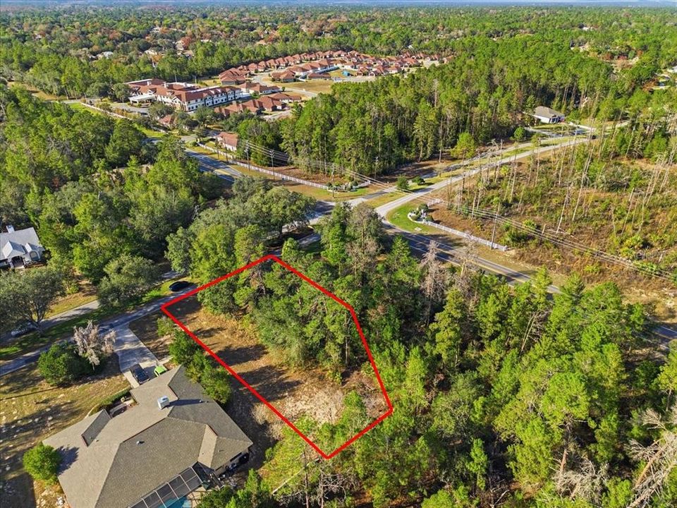 На продажу: $39,900 (0.28 acres)