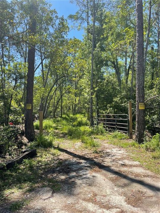 Недавно продано: $139,000 (2.40 acres)