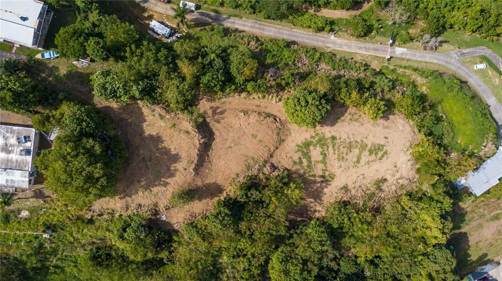 待售: $175,000 (0.89 acres)