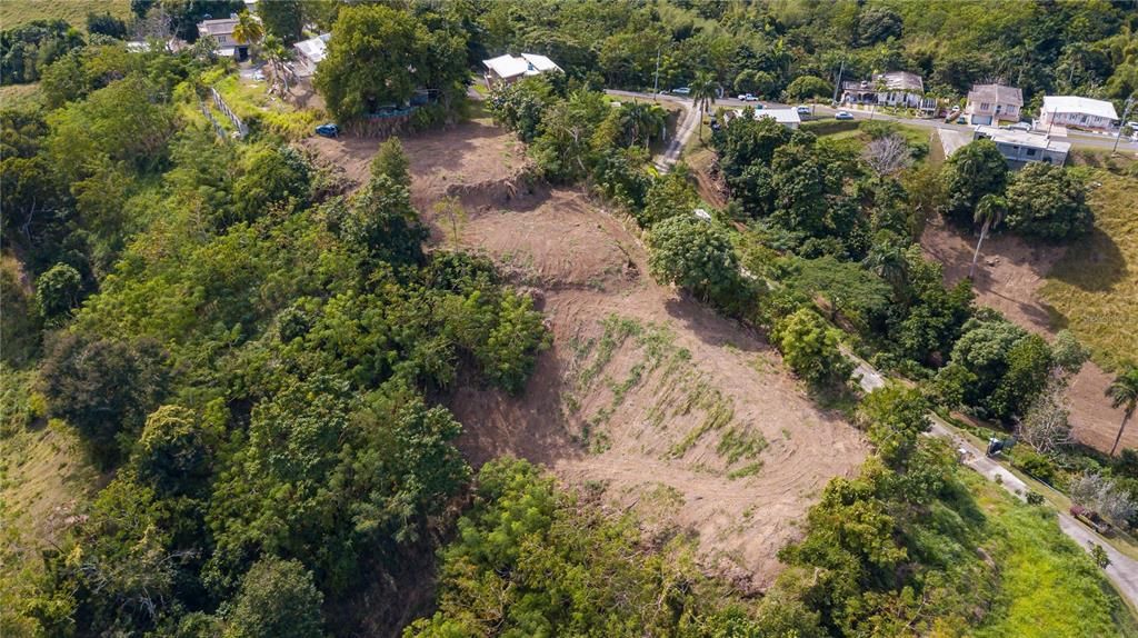 待售: $175,000 (0.89 acres)