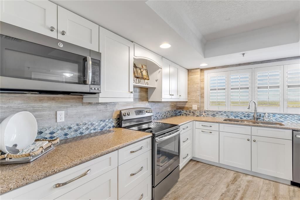 Activo con contrato: $779,900 (2 camas, 2 baños, 1352 Pies cuadrados)