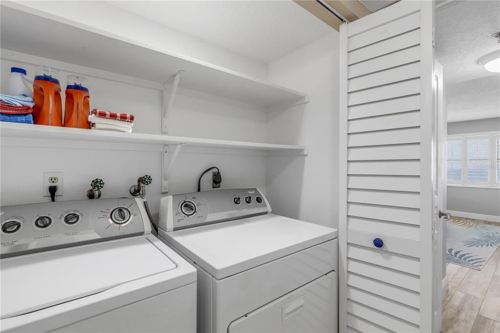 Activo con contrato: $779,900 (2 camas, 2 baños, 1352 Pies cuadrados)