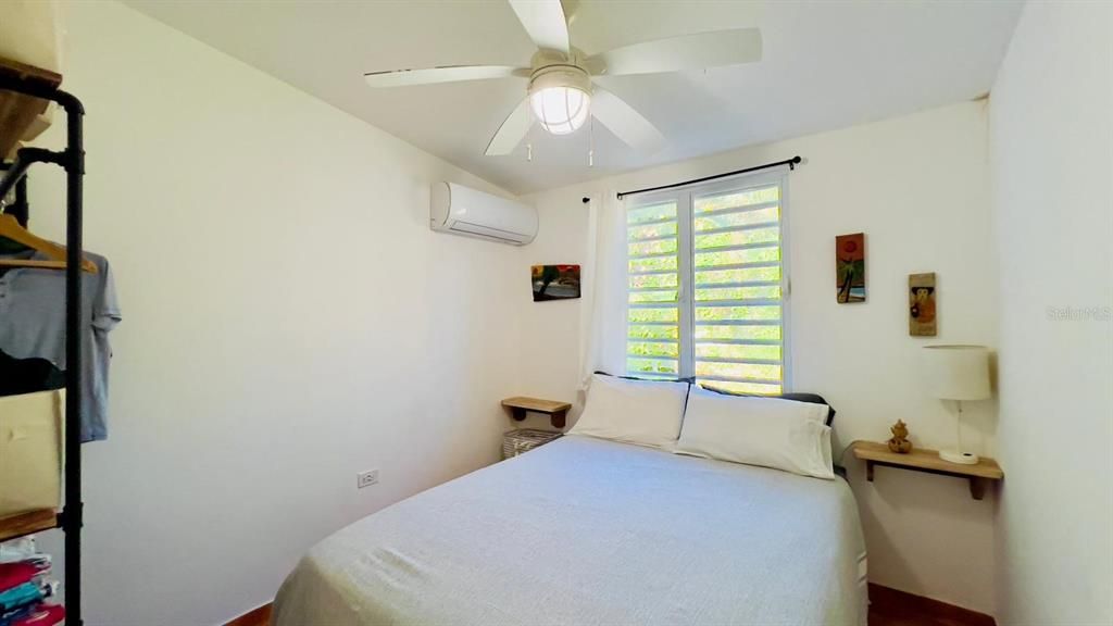 En Venta: $350,000 (2 camas, 1 baños, 550 Pies cuadrados)