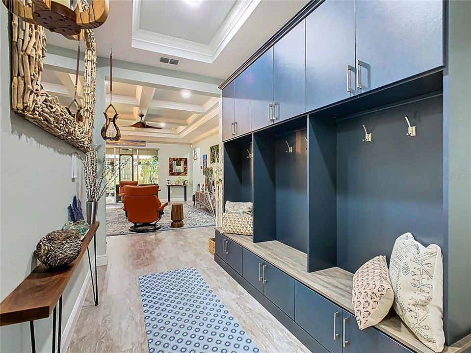 Active With Contract: $589,000 (3 beds, 2 baths, 2427 Square Feet)