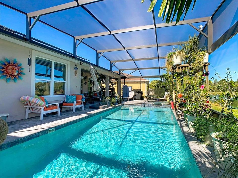 Active With Contract: $589,000 (3 beds, 2 baths, 2427 Square Feet)
