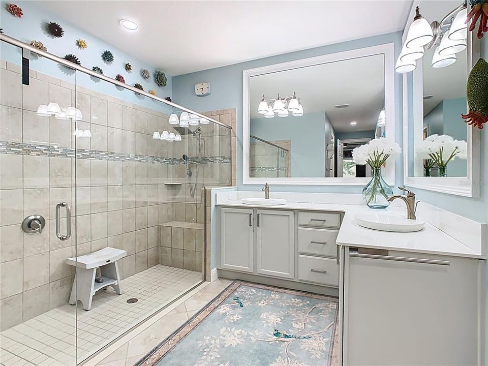 Active With Contract: $589,000 (3 beds, 2 baths, 2427 Square Feet)