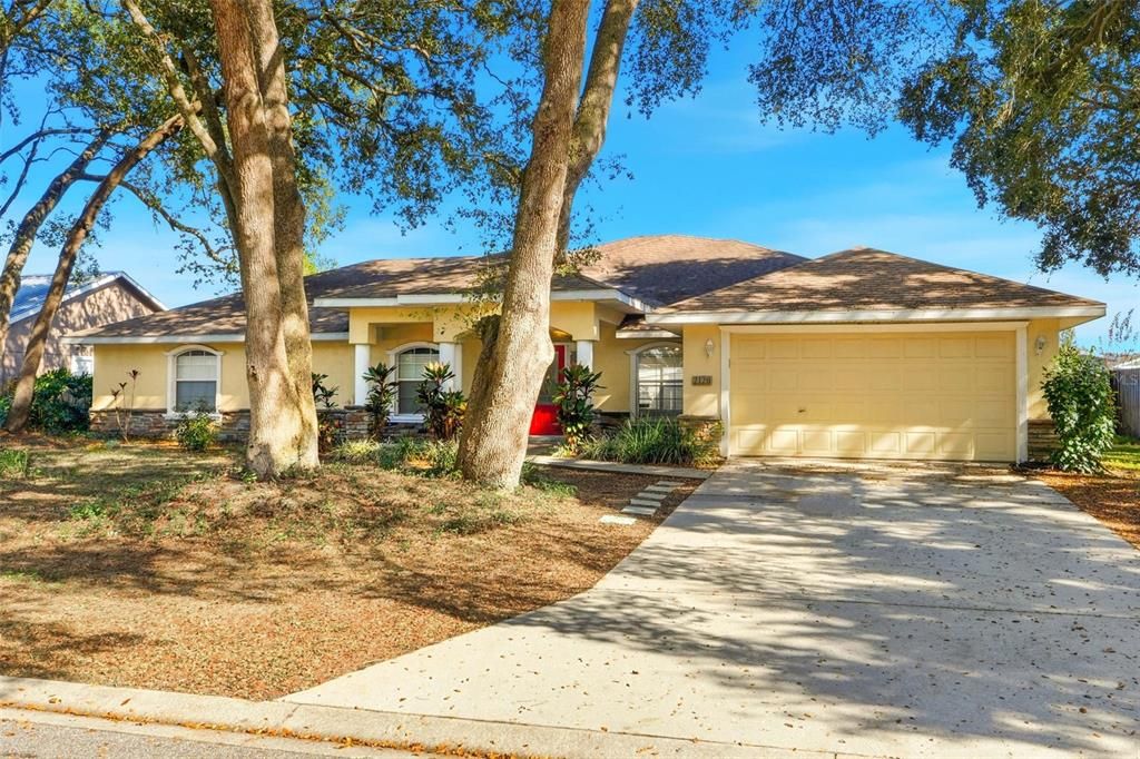 Recently Sold: $439,900 (5 beds, 4 baths, 2935 Square Feet)