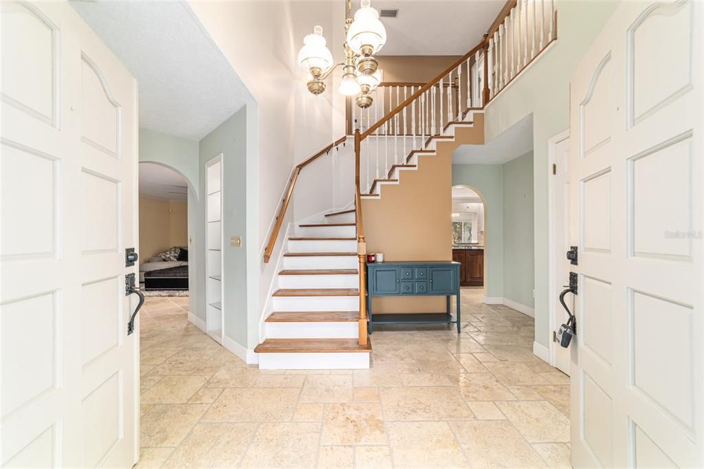 For Sale: $885,000 (3 beds, 2 baths, 3669 Square Feet)