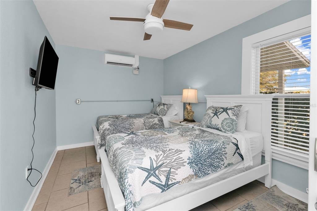 En Venta: $1,149,000 (4 camas, 0 baños, 2351 Pies cuadrados)