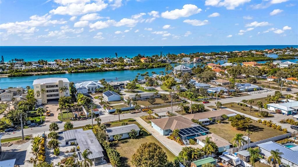 En Venta: $1,149,000 (4 camas, 0 baños, 2351 Pies cuadrados)
