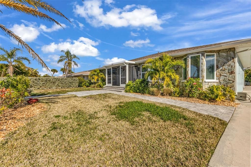 En Venta: $1,149,000 (4 camas, 0 baños, 2351 Pies cuadrados)