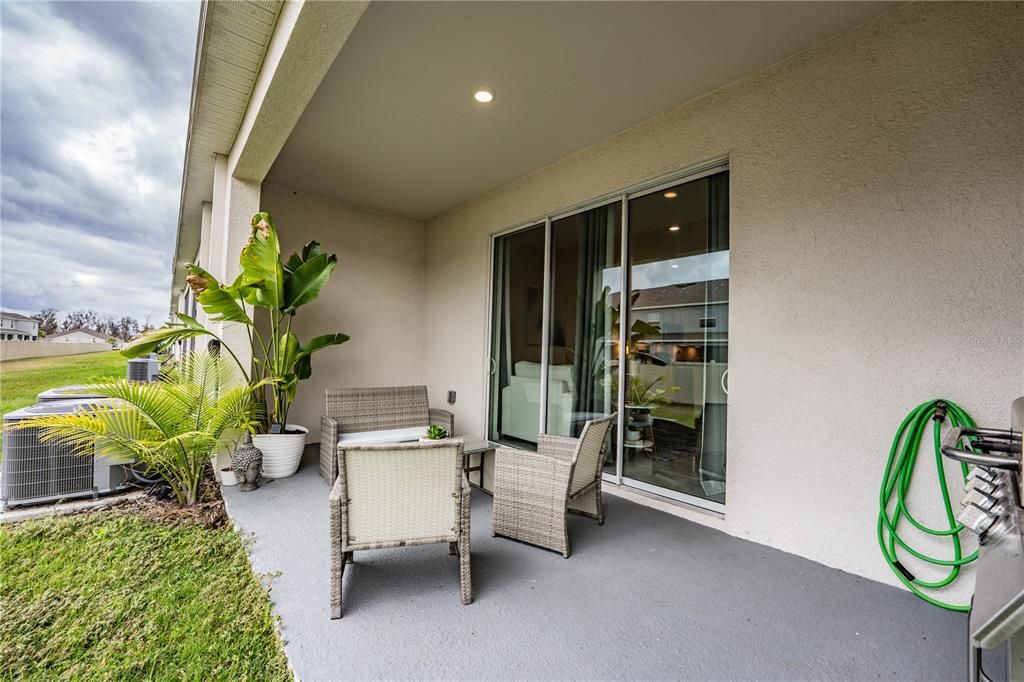 En Venta: $283,000 (3 camas, 2 baños, 1681 Pies cuadrados)