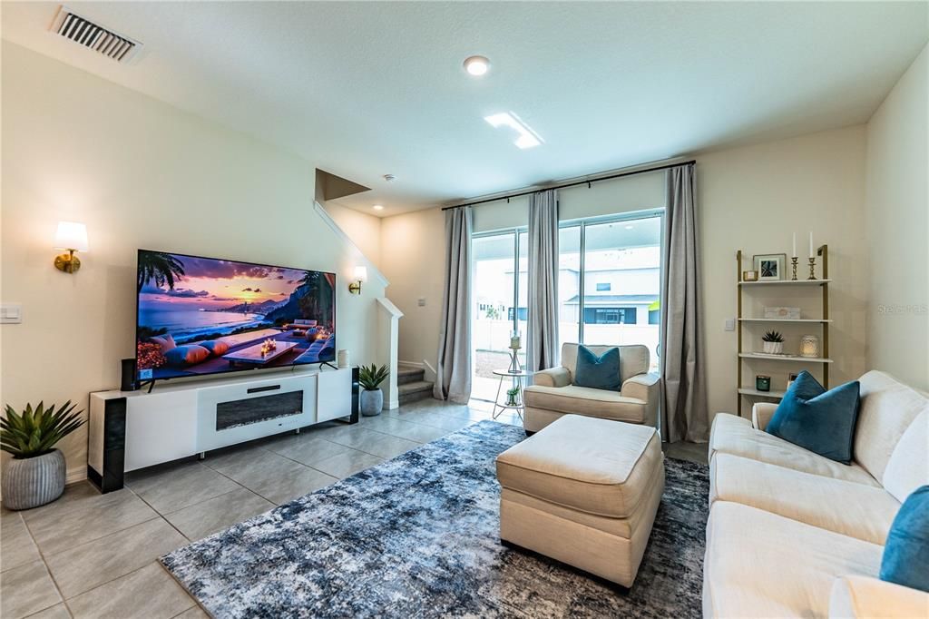 En Venta: $283,000 (3 camas, 2 baños, 1681 Pies cuadrados)