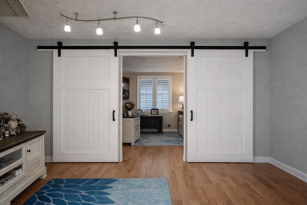 En Venta: $225,900 (2 camas, 1 baños, 850 Pies cuadrados)